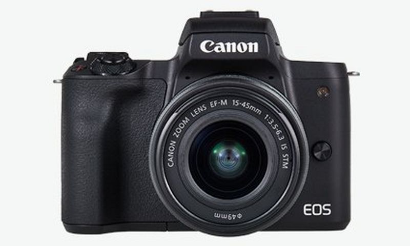 Canon EOS M50